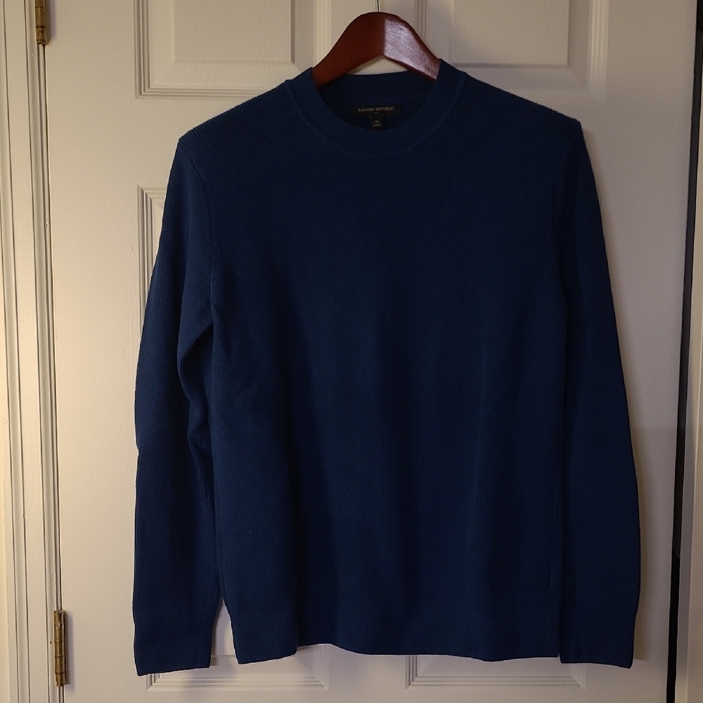 Banana Republic Men's Deep Blue Crewneck Sweater